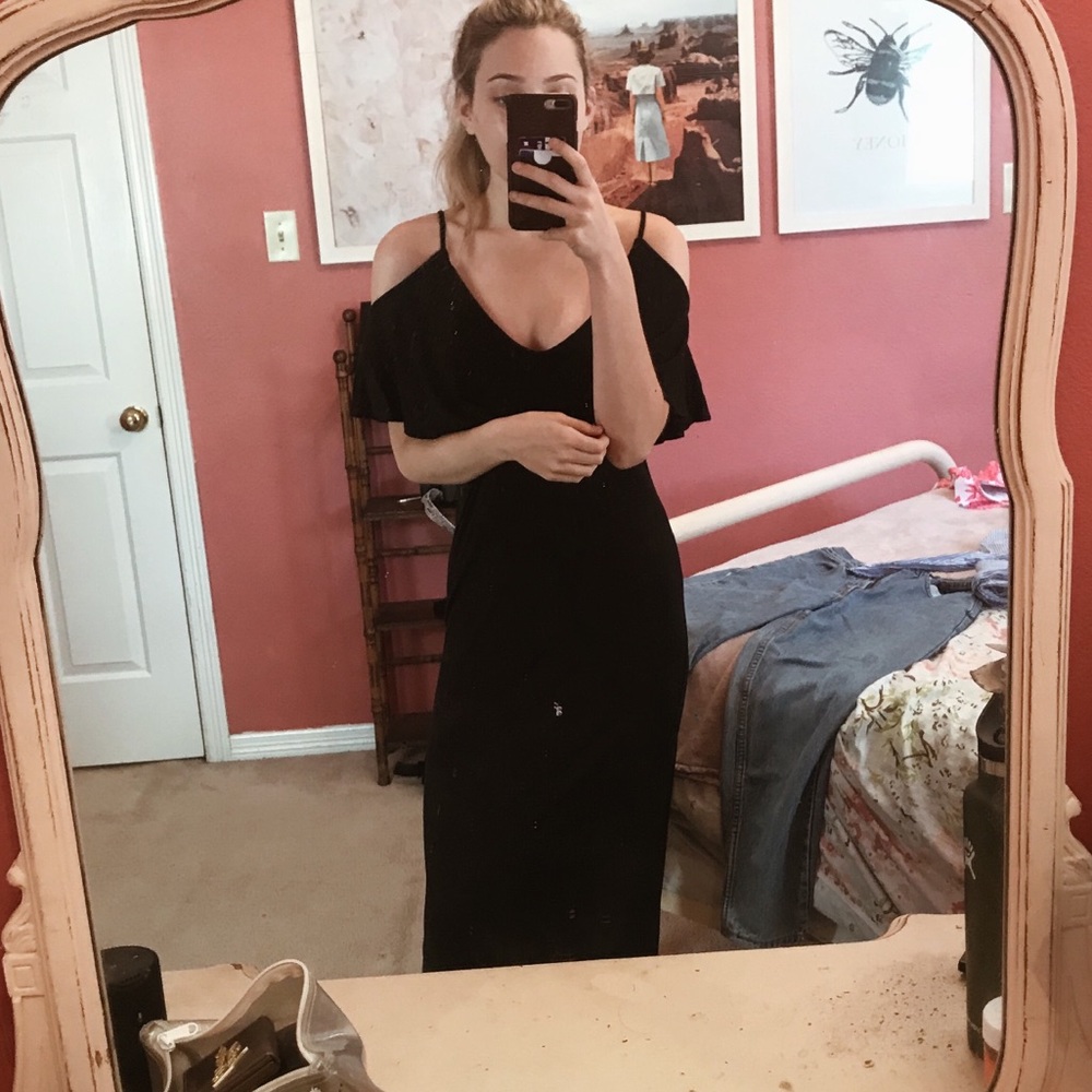 Super comfy black maxi!